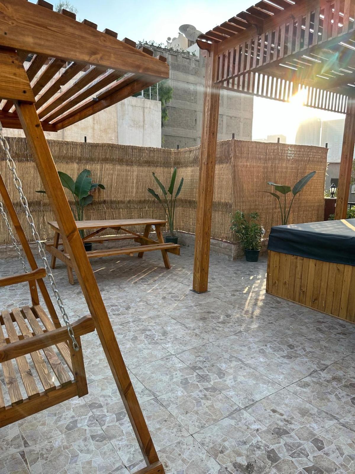 Luxury With Private Balcony 1007 Apartment